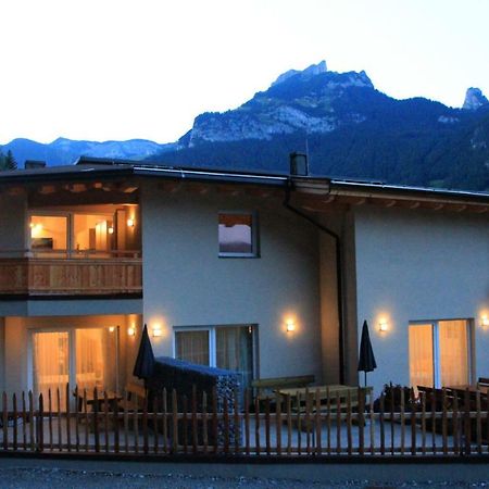 Ferienwohnungen Karwendel Camping Maurach  Dış mekan fotoğraf