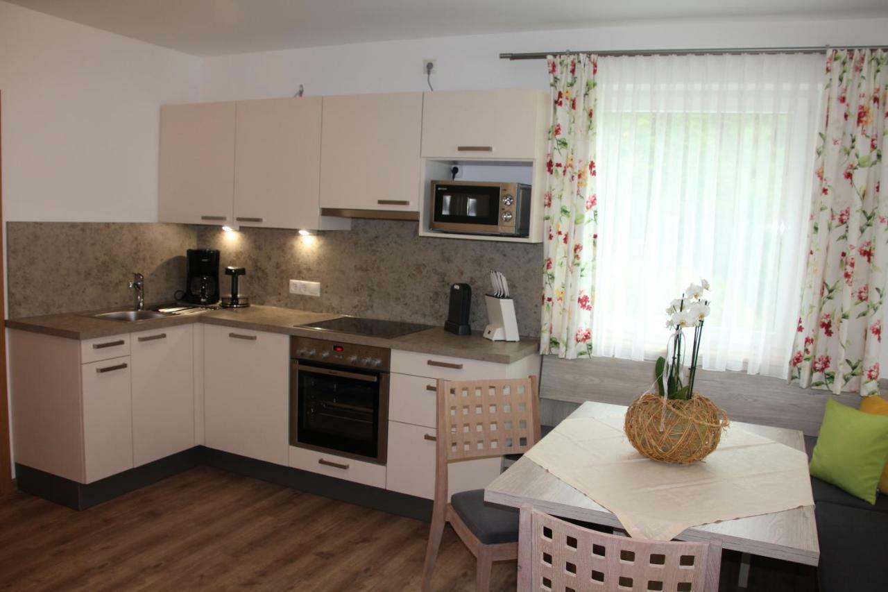 Ferienwohnungen Karwendel Camping Maurach  Dış mekan fotoğraf